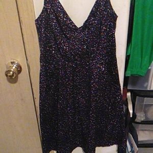 Dress size 8 has polka dots all over it